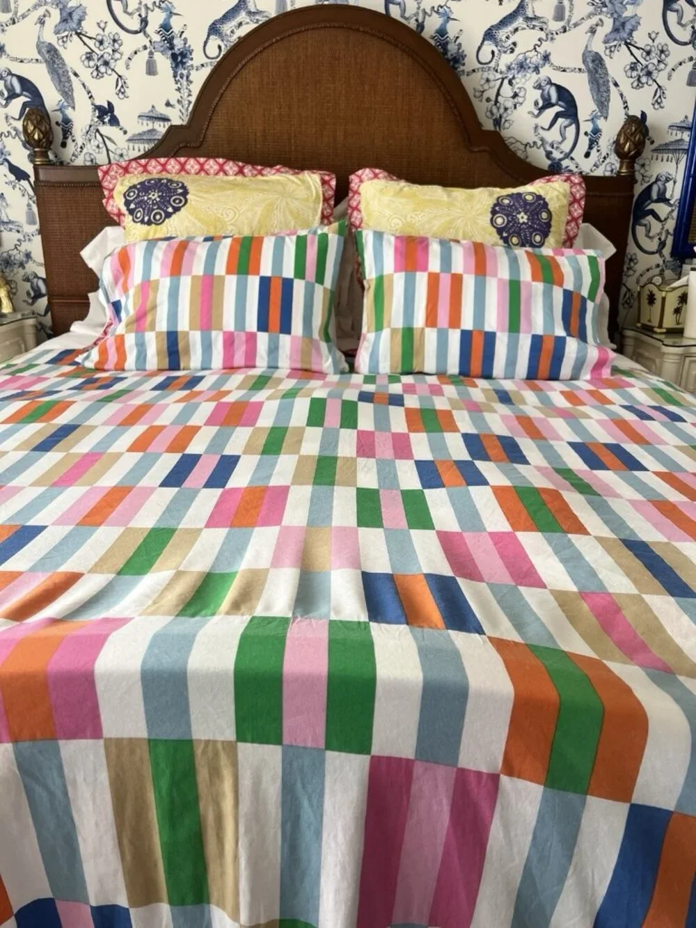 Ikea KLIBBKORSORT Full-Queen Duvet Cover & 2 STD Pillowcases Multicolor Modern